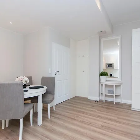 Vanilla Rentyear * غدانسك